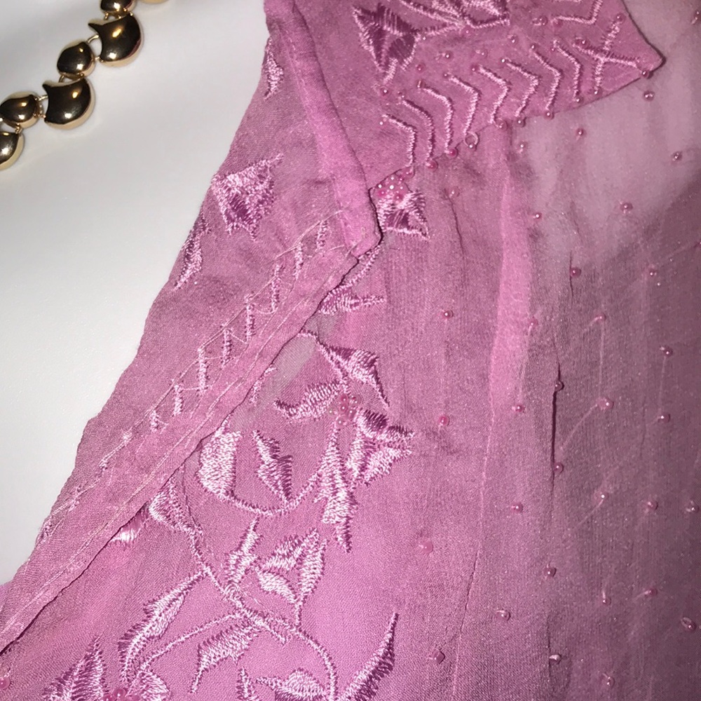 🌹ICE Beaded Sheer Blouse - Picture 3 of 8
